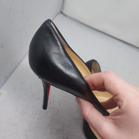 Christian Louboutin Apostrophy Black Leather Pump - Picture 9 of 11